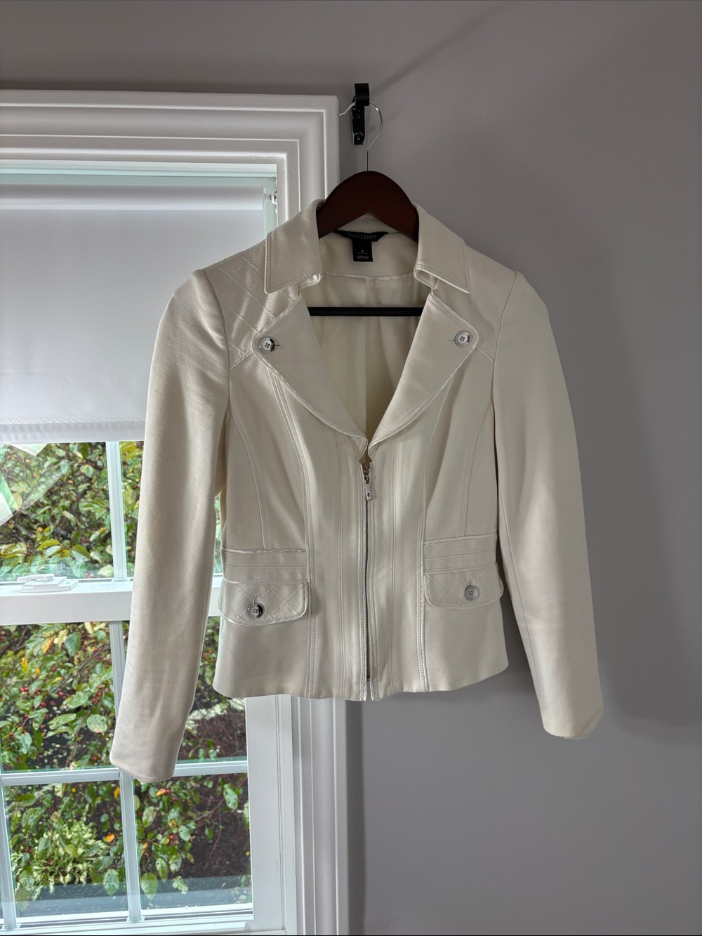 White House Black Market Cream Zip Blazer Jacket